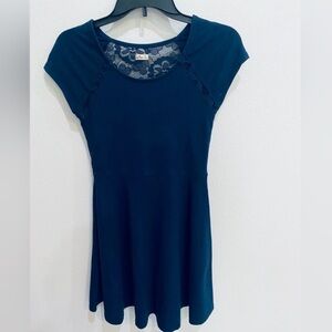 Hollister Women’s Navy Blue Cotton & Lace Back Skater Mini Dress, Small